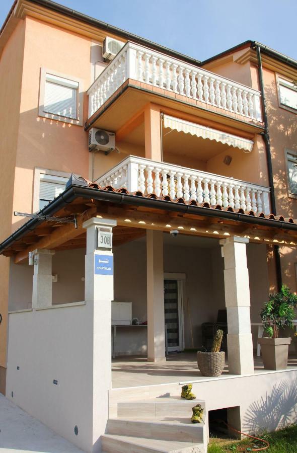 Apartments Dubravka Medulin Eksteriør billede